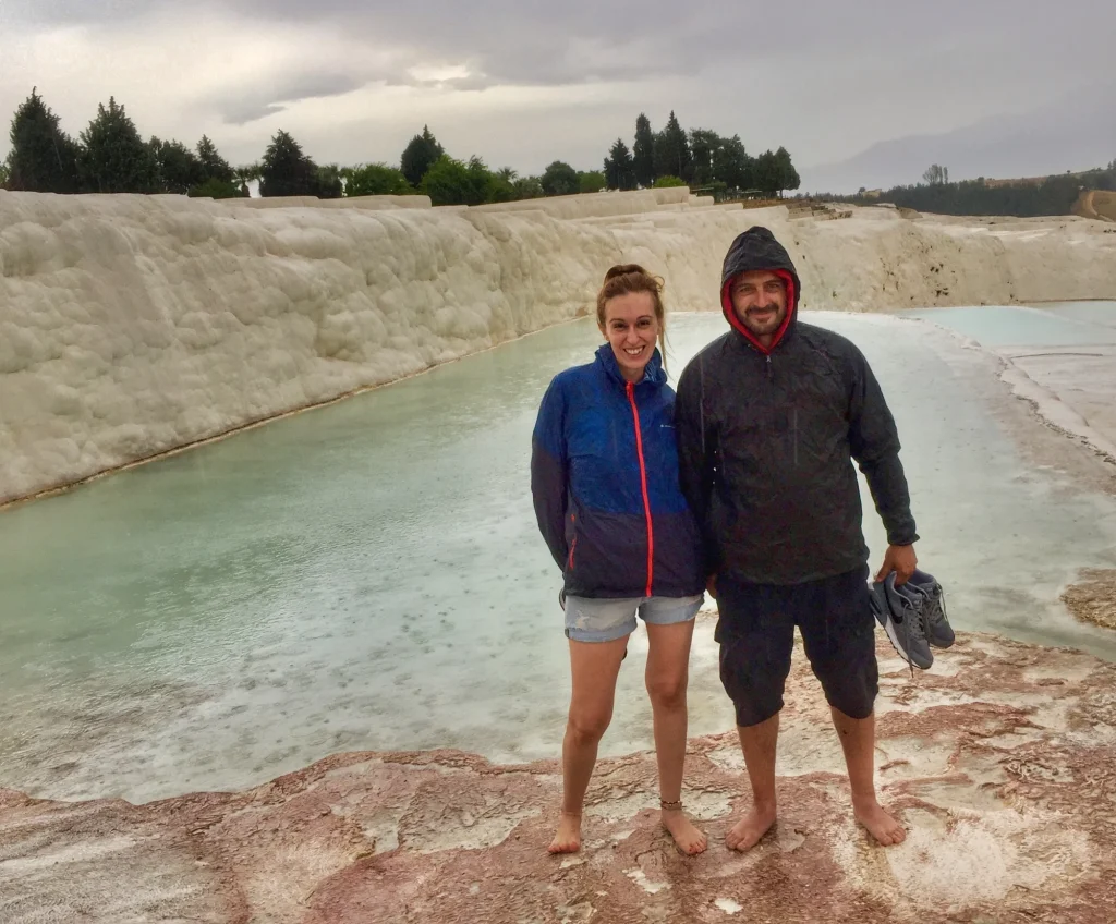 Pamukkale en Turquía con lluvia – Termas naturales en un día poco turístico