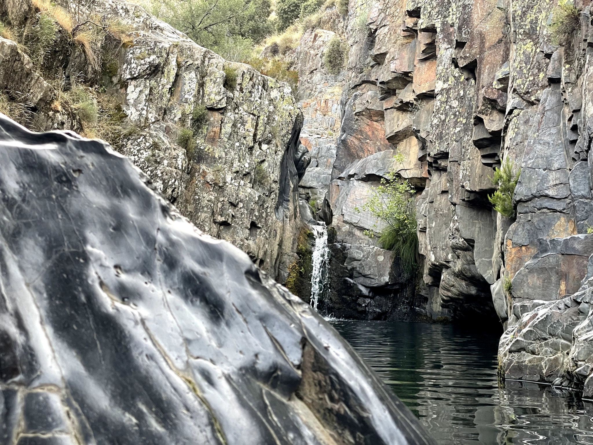 Chorro de Valdesotos, una cascada escondida en Guadalajara que merece la aventura