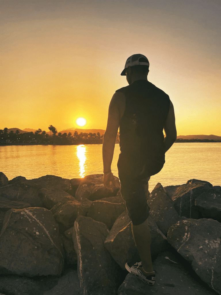 Vista al atardecer en Baja California