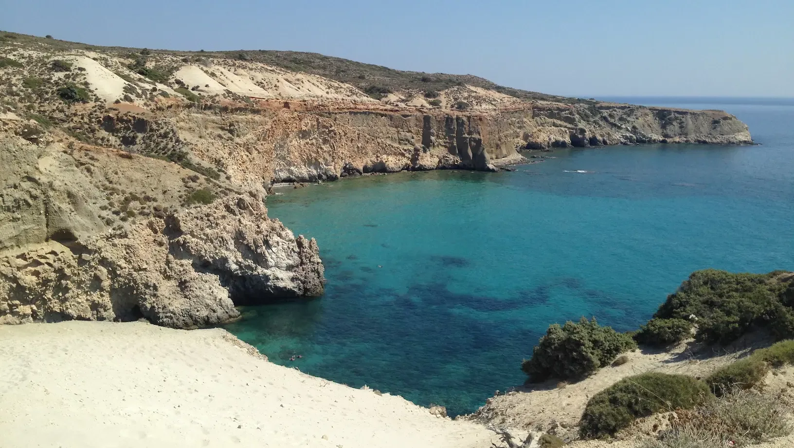 Playa Tsigrado en Grecia - Vista espectacular